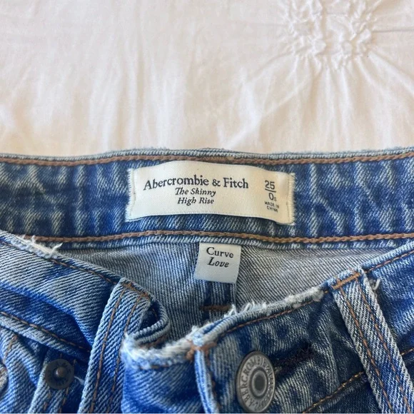 Abercrombie Curve Love Skinny Jeans - Picture 4 of 5